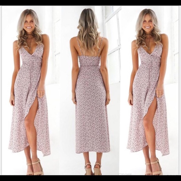 LAST ONE LEFT!! Cute yet sexy spring dress 👗 - Picture 3 of 5